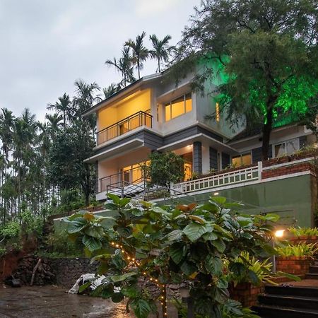 Dazzle Villa Resort Kalpetta Exterior photo